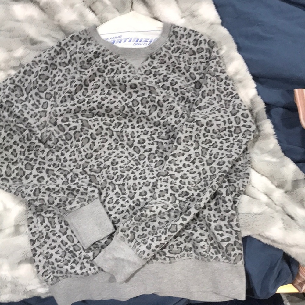 H&M divided size large leopard print gray sweatshirt